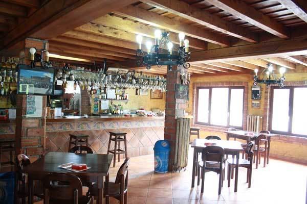 Hotel Restaurante La Parra La Franca Esterno foto